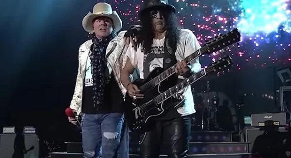 Slash: "hiányzott Axl Rose"