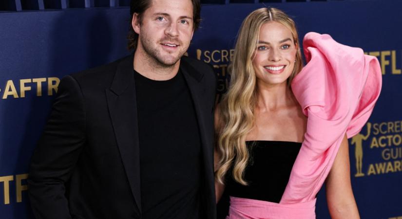 Friss fotók: Margot Robbie az első gyermekével várandós, itt vannak a részletek