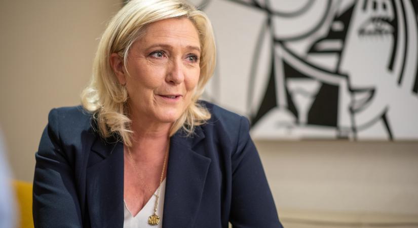 Marine Le Pen pártja is csatlakozik Orbán Viktor kezdeményezéséhez