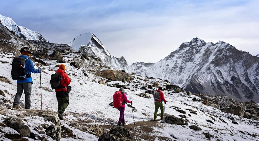 Összeverekedett a tökéletes fotó miatt két hegymászó a Mount Everesten – videó