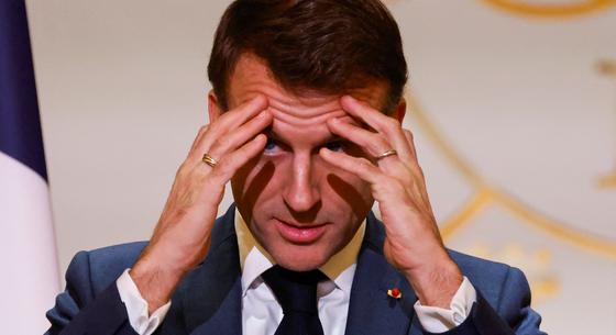 Emmanuel Macron nem fogadta el a miniszterelnök lemondását