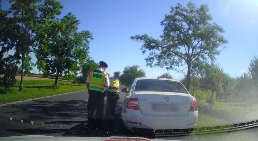 Két órán belül kétszer kaptak el a rendőrök egy részeg sofőrt  videó