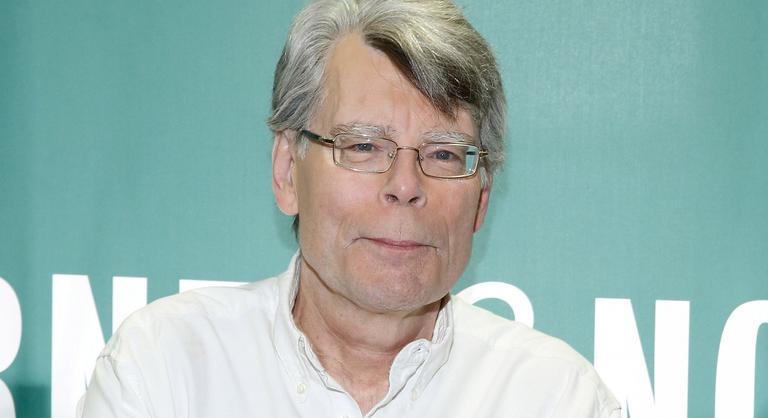 Stephen King is visszalépésre szólította fel Joe Bident