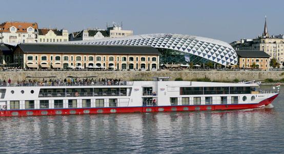 Több, mint egy hónappal a határidő után sincs meg az első lépés a budapesti kikötők ritkításához