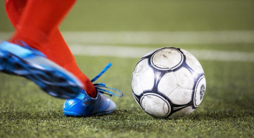 Elszabadultak az indulatok: elítélt a bíróság egy játékvezetőt megütő focistát