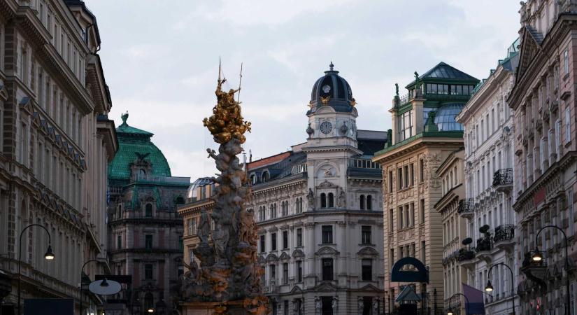 Így hűtsd le magad Bécsben, ha törölték a járatodat