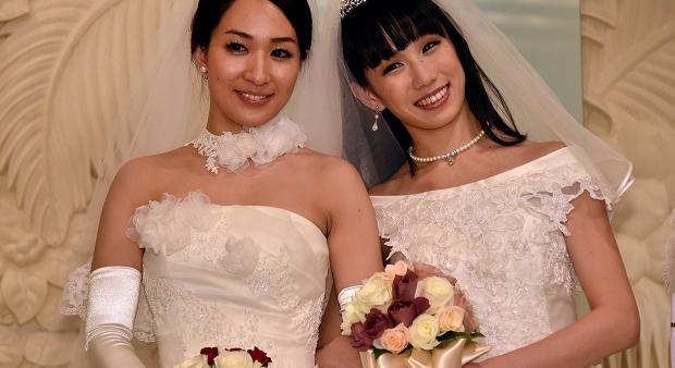 Esküvői fényképekkel vigasztalódnak Japánban a queer párok