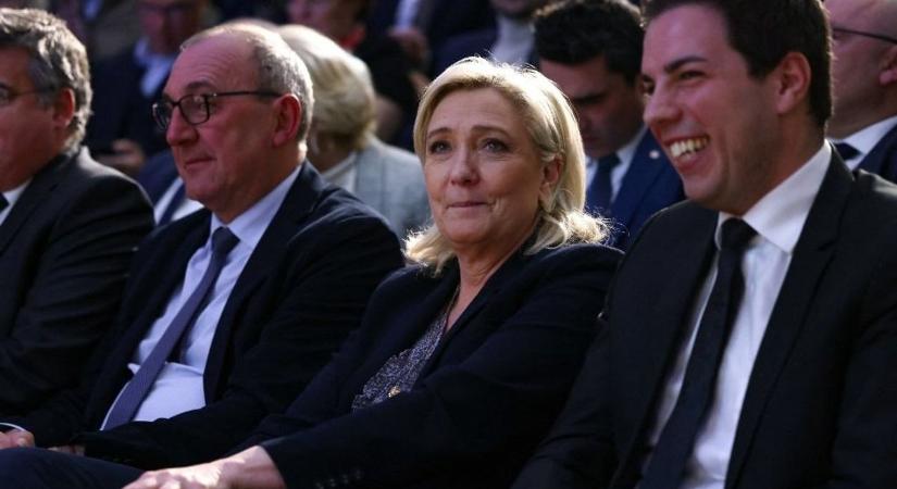 Lemondott Le Pen egyik legfontosabb szövetségese a Nemzeti Tömörülés eredménye után