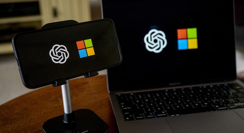 Nagy volt a nyomás: kiszállt a Microsoft az OpenAI igazgatótanácsából