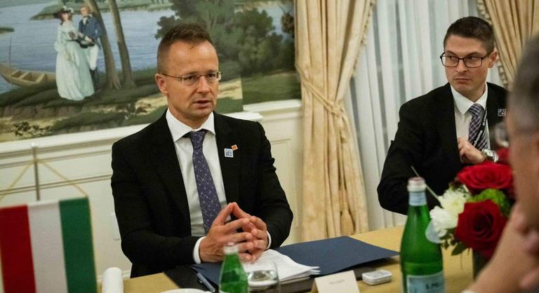 Szijjártó Péter: A kormány új szintre emelné a kétoldalú kapcsolatokat Ukrajnával