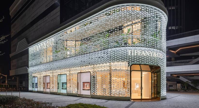 Gyémántból rakták ki a Tiffany sanghaji üzletének homlokzatát