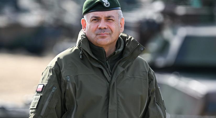 A lengyel vezérkar főnöke felszólított, hogy fel kell készülni egy teljeskörű háborúra