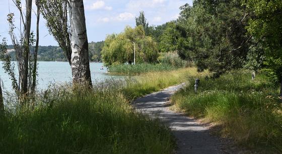 Nem sérti az Alaptörvényt a balatonaligai lakópark-építkezés kiemeltté nyilvánítása