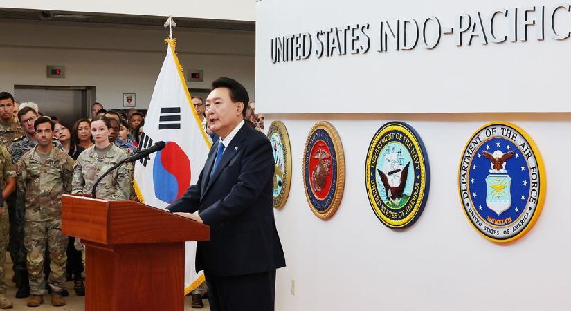 Washington győzködi Dél-Koreát, hogy szállítson lőszert Ukrajnának