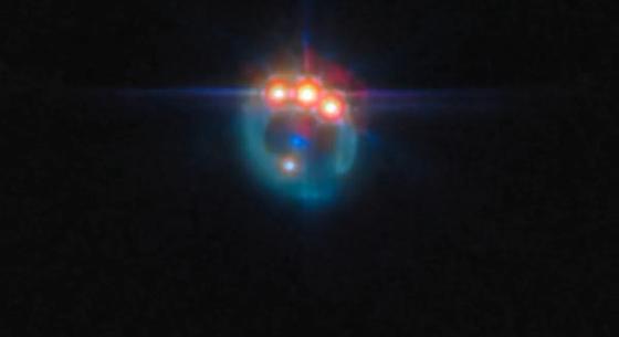 Kozmikus eljegyzési gyűrűt fotózott a James Webb űrteleszkóp – Einsteinnek megint igaza volt