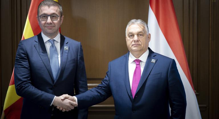 Orbán Viktor Észak-Macedónia miniszterelnökével tárgyalt Washingtonban