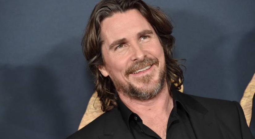 Christian Bale szépséges lányától eláll a lélegzeted: modell lett a 19 éves Lukából