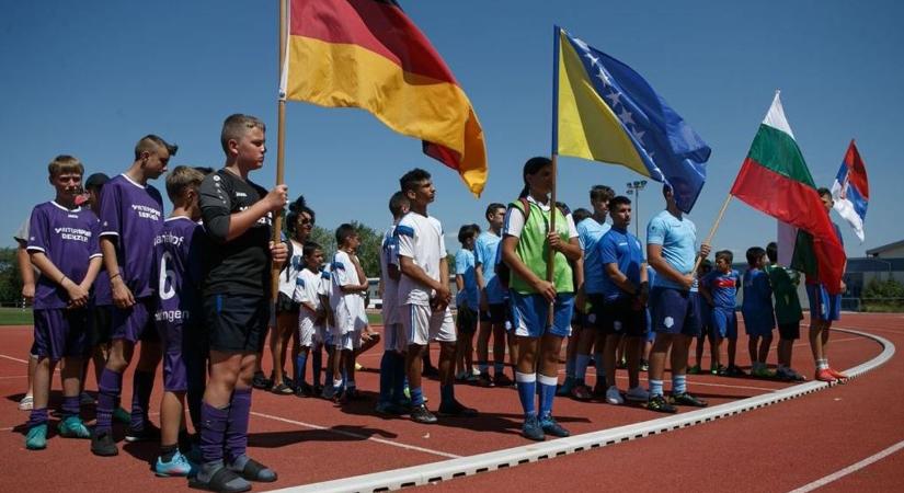 Hétfőn kezdődik a XXIII. Gyermekotthonok Labdarúgó Európa Kupájának döntője Kecskeméten
