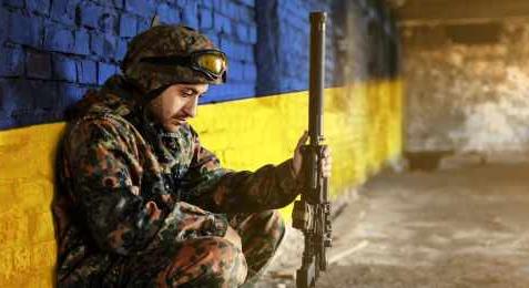 Háború: hatalmas csapássorozatot mértek egy ukrán városra