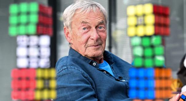 80 éve született ifj. Rubik Ernő a Bűvös kocka feltalálója
