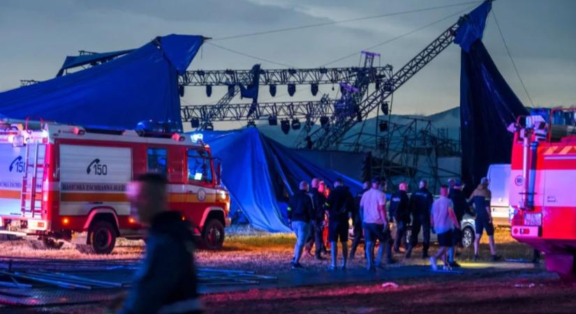 Kísért a múlt: fesztiválozókra omlott a nagysátor a Pohodán – bezárták a fesztivált