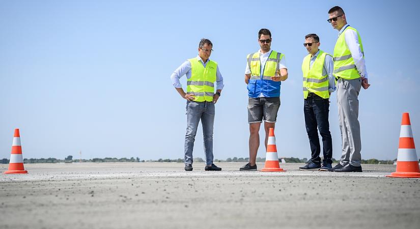 Már elkészültek az első javítási munkákkal a debreceni reptéren – fotókkal