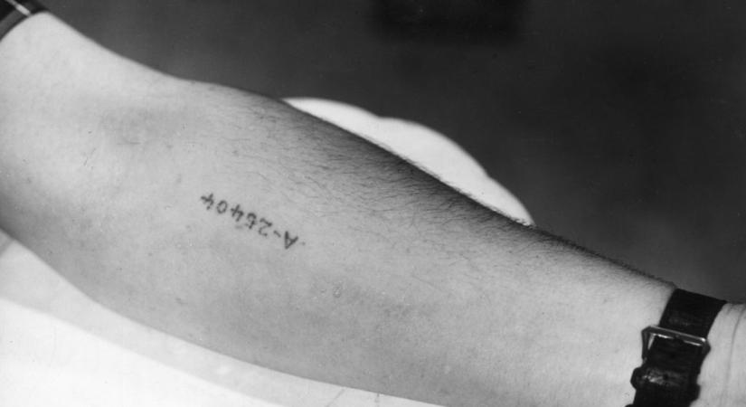 Tényleg létezett az auschwitzi tetováló?