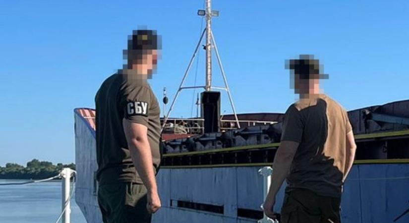 Az SZBU őrizetbe vette az ellopott ukrán gabonát szállító hajó kapitányát