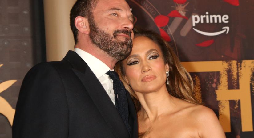 Kiderült, Jennifer Lopez és Ben Affleck miért adják el valójában a házukat