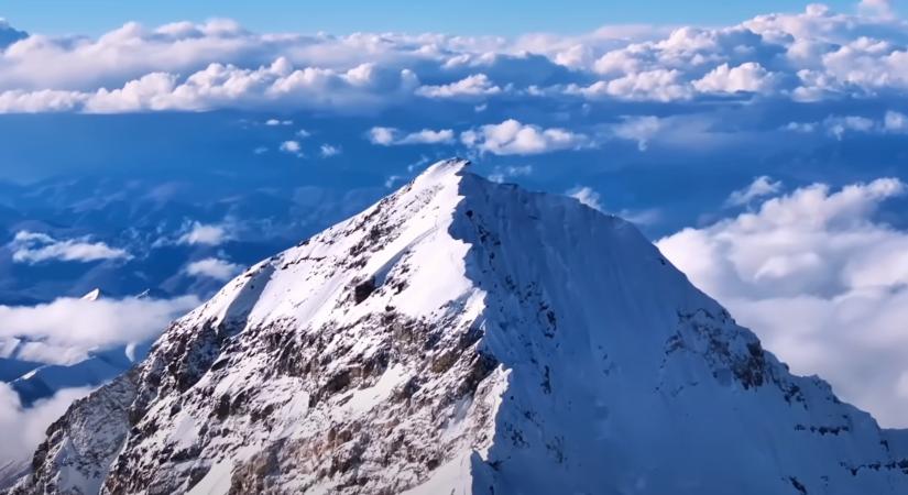 Ilyen csodás drónvideót még biztos sosem láttál a Mount Everestről