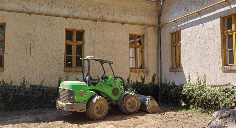 Megkezdődött az óvoda felújítása Mindszenten