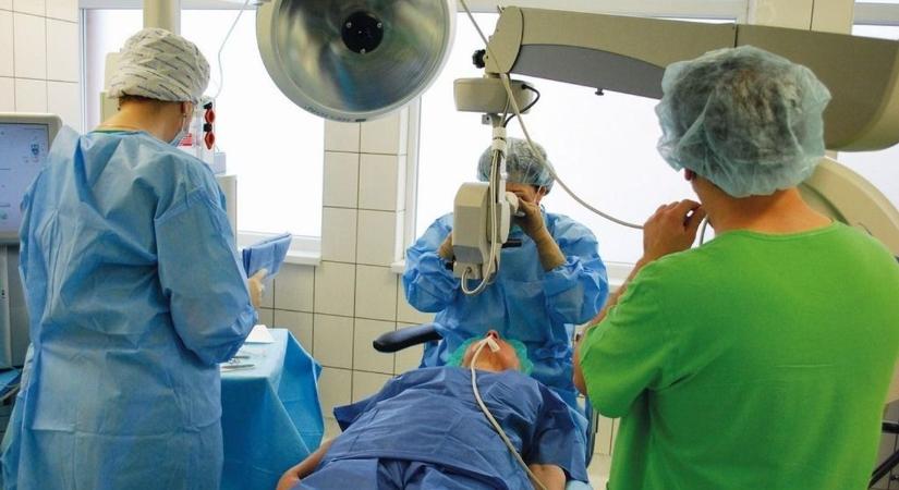 Kitüntetett egynapos sebészet Tiszaújvárosban