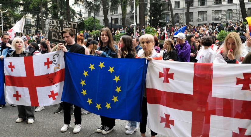Georgia kormányfője szerint reális az EU-tagság, dacára a felfüggesztésnek