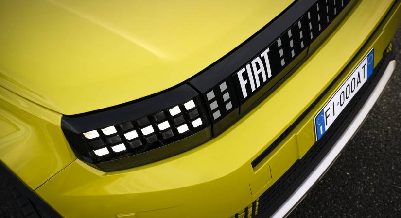 Kiderült a Fiat Grande Panda ára és bemutattak egy Fiat 500-at is