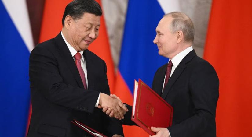 Közös hadgyakorlatot tart Kína és Oroszország