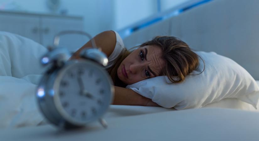 Alvászavarok és depresszió: erre a 7 tünetre figyeljen!