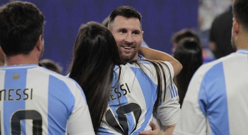 Messi zokogott, Argentína a mennybe ment