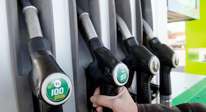 Nem avatkozik be a kormány az üzemanyagárak alakulásába