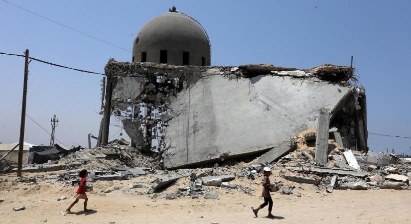 Az izraeli háború 283. napja – rögtönzött mecsetet bombázott le az izraeli hadsereg Gázában