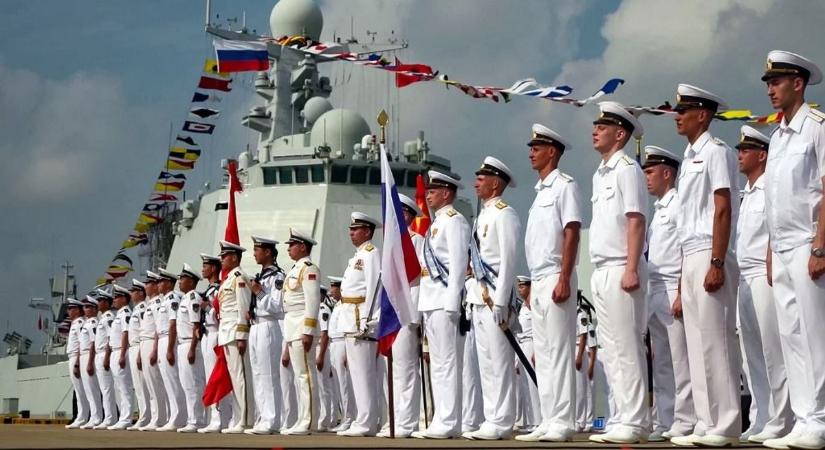Közös tengeri hadgyakorlatot tart Oroszország és Kína