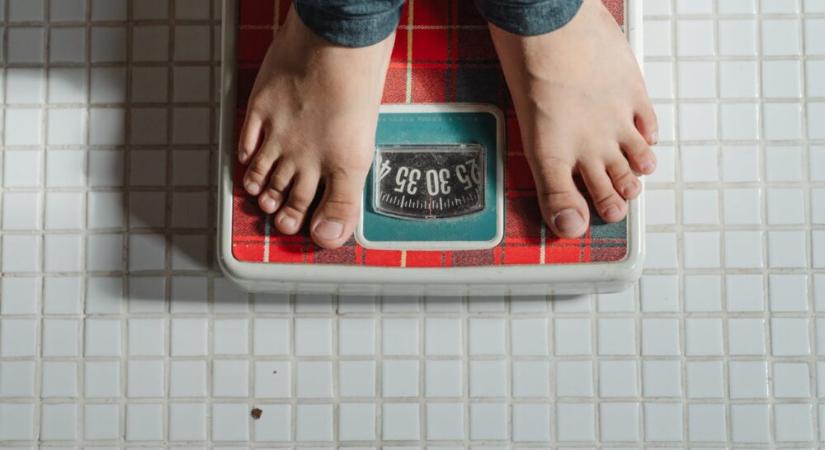 A fogyáshoz fontosabb a napi kalóriabevitel számolása, mint az étkezések időzítése