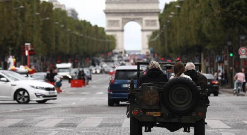 Megkéseltek egy járőröző terrorelhárító katonát Párizsban