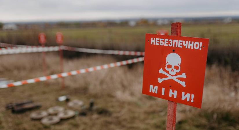 Az év eleje óta több mint 150 ezer hektár földterületet aknamentesítettek Ukrajnában