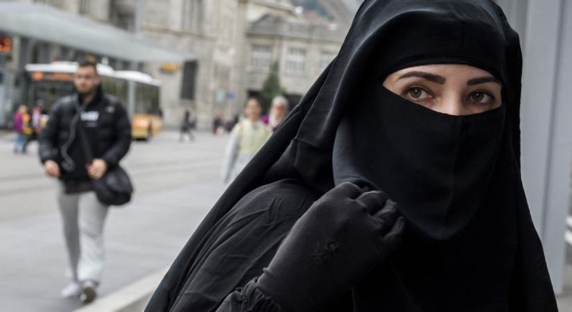 Betiltották a muszlimok viseletét Svájcban, bírság jár érte