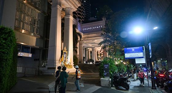 Hat holttestet találtak egy bangkoki luxushotelben