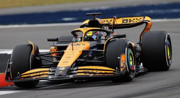 Panaszt tett a McLaren fékei miatt a Red Bull