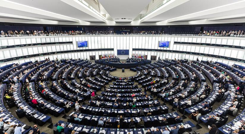 Magyarország szavazati jogának felfüggesztését szorgalmazzák az Európai Parlamentben