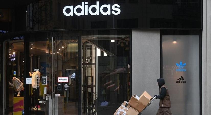 Nagyon megy az Adidas szekere: három hónapon belül másodszor emelte éves profitcélját