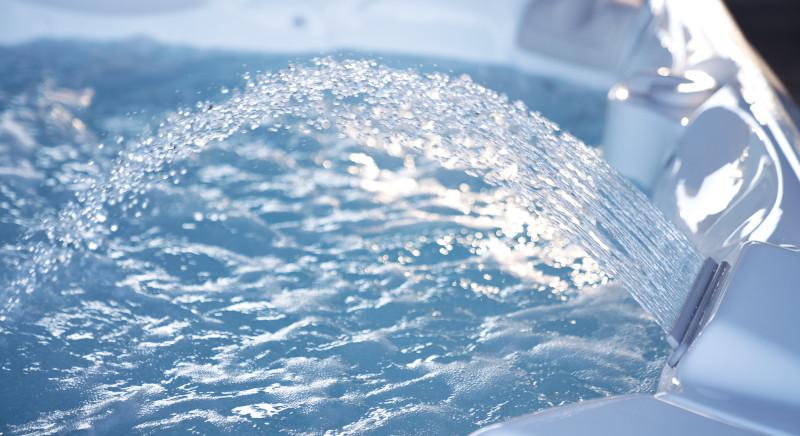Csökkentsd a klórmennyiséget jakuzzidban modern vízkezelőkkel