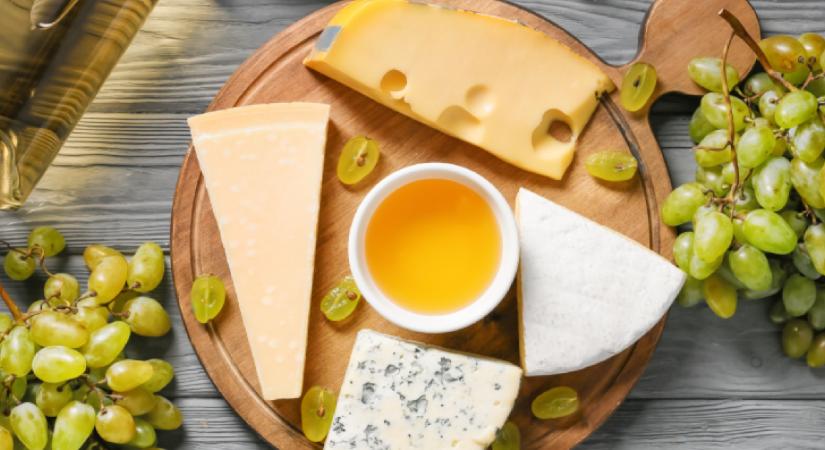 A sajt lehet az egészséges öregedés titka - Sokkal jobban megéri fogyasztani, mint gondolnád!